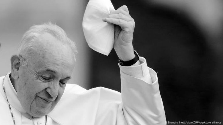 O papado de Francisco em dez momentos