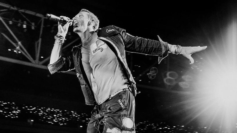 Chris Martin compartilha estratégias que o ajudam a lidar com a depressão