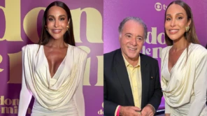 Papel afiado e look milionário: Carol Marra se destaca na festa de 