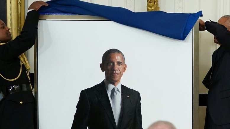 Trump substitui retrato de Obama pelo seu na Casa Branca