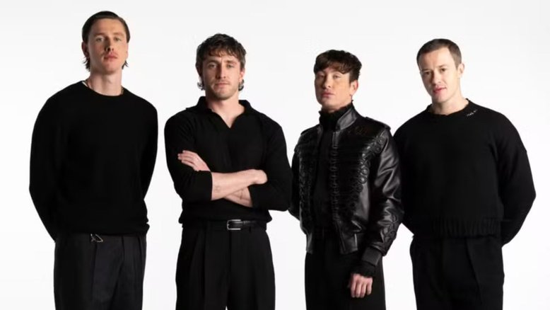 Harris Dickinson (John Lennon), Paul Mescal (Paul McCartney), Barry Keoghan (Ringo Starr) e Joseph Quinn (George Harrison), que protagonizarão os filmes dos Beatles