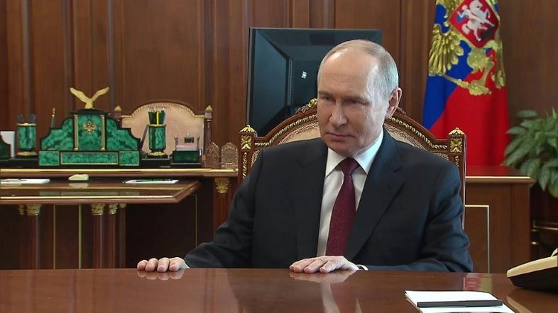 Sob pressão dos EUA, Putin estar aberto a negociações de paz diretas com a Ucrânia