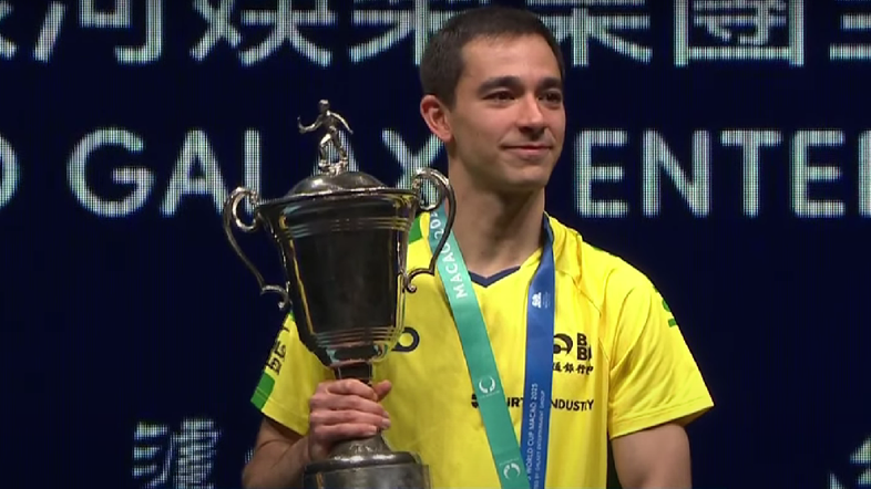 Calderano conquistou o título inédito na Copa do Mundo de tênis de mesa