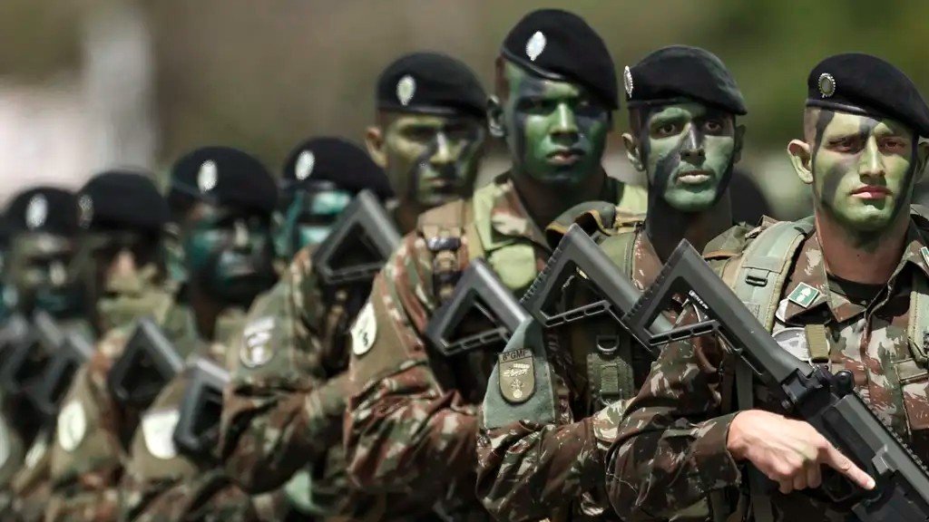 Entenda o que é GLO e por que ela pode ser usada após megaoperação no Rio contra o CV