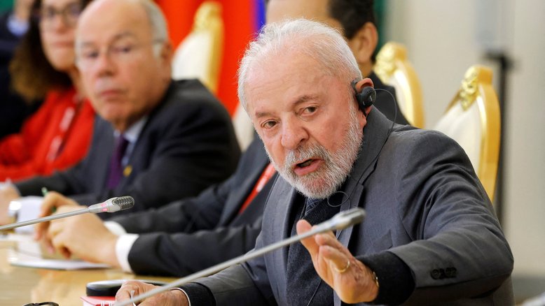 Lula durante reunião com Putin em Moscou