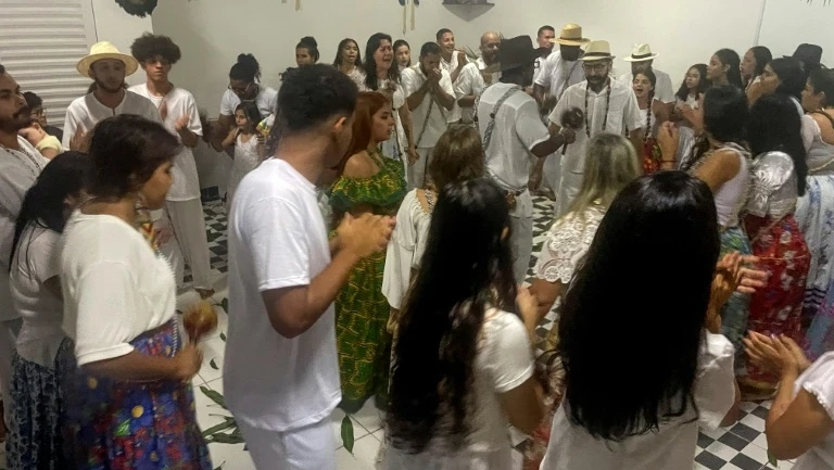 Dos rituais ao laboratório: uma planta em teste contra a depressão no Brasil