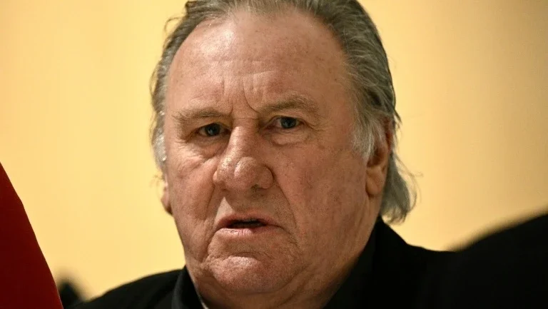 Justiça francesa condena Depardieu por agressões sexuais