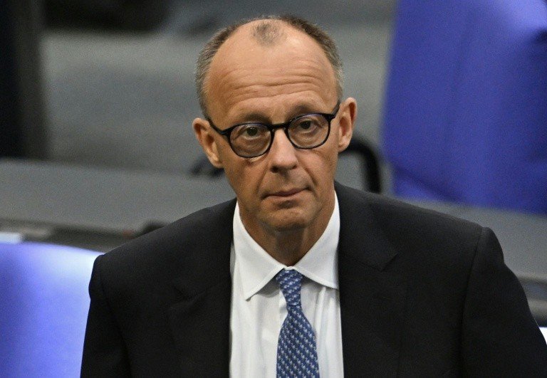 Defesa europeia: Alemanha e Otan reagem à saída de tropas dos EUA