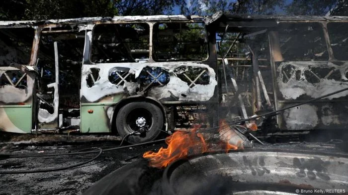 Por que Brasil não classifica facções criminosas como grupos terroristas?