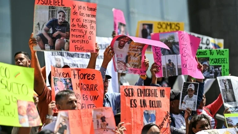 Advogada que auxiliava imigrantes deportados é presa em El Salvador