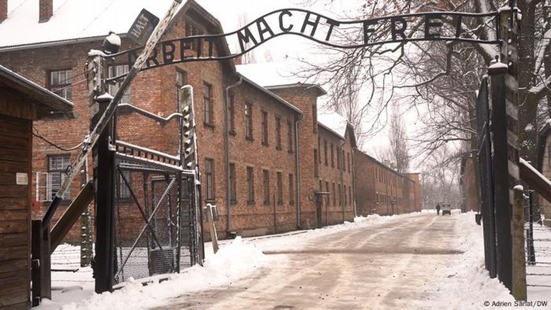 Alunos propõem slogans nazistas para formatura na Alemanha