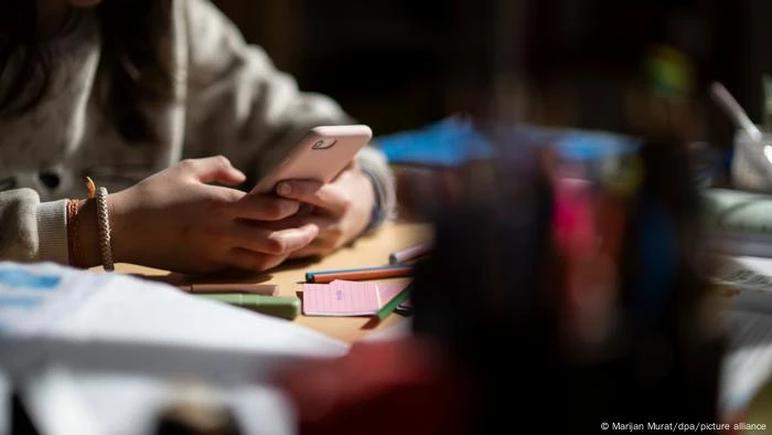 Jovens: digitais, sim; tecnológicos, não