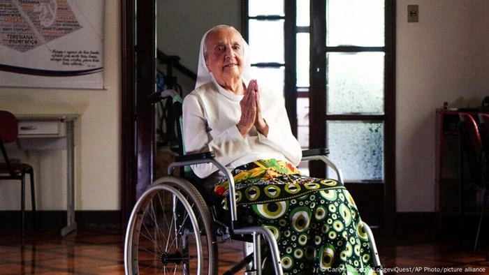 Pessoa mais velha do mundo, brasileira morre aos 116 anos