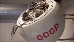 72476691_303