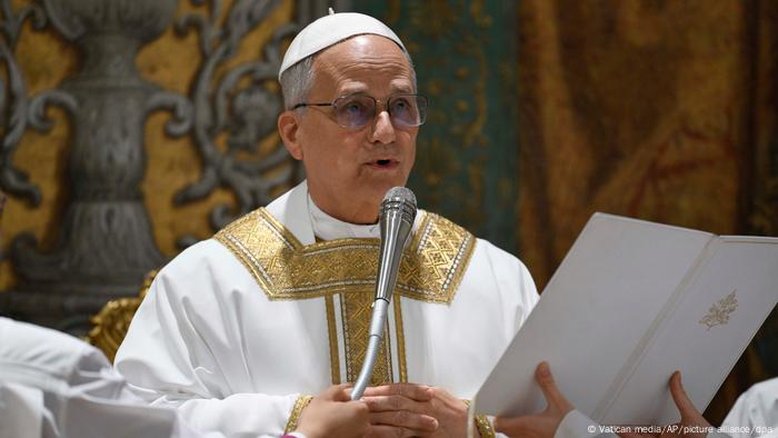 Leão 14 celebra sua 1ª missa como novo papa