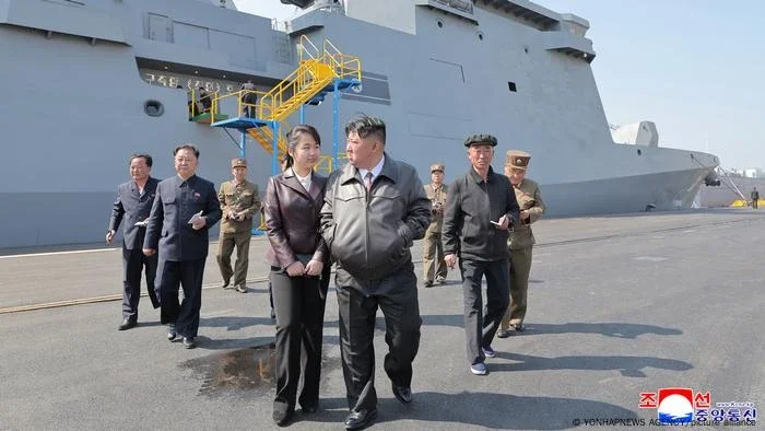 Falha frustra batismo de navio de guerra na Coreia do Norte