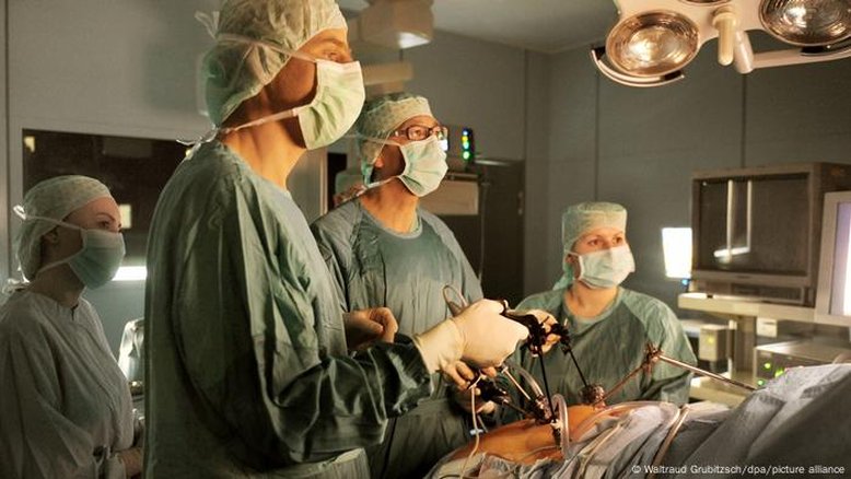O que levou o CFM a afrouxar regras para cirurgia bariátrica