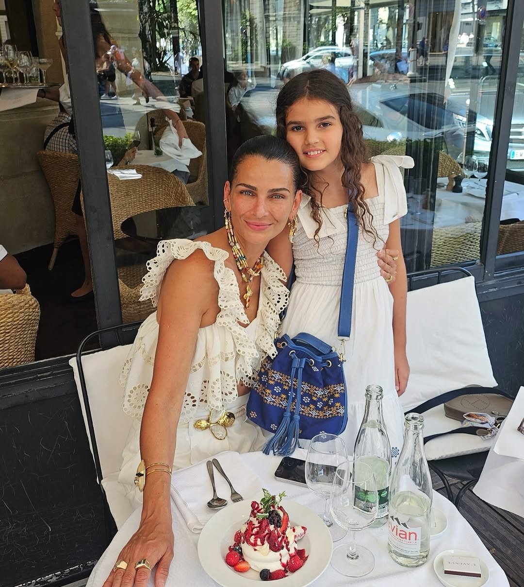 Sabrina Sato, Isis Valverde e mais famosas apontam dores e glórias da maternidade 19 Sabrina Sato, Isis Valverde e mais famosas apontam dores e glórias da maternidade