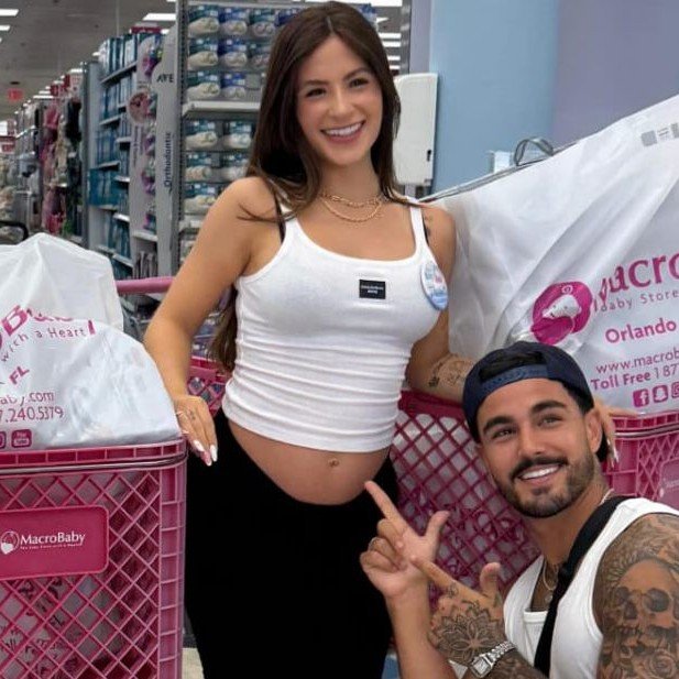 Nathalia Valente faz compras para enxoval do filho nos EUA 2 Nathalia Valente faz compras para enxoval do filho nos EUA