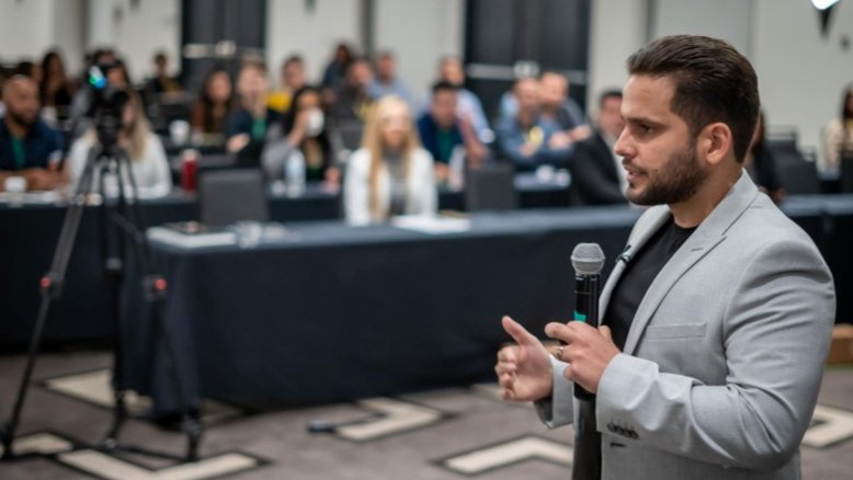 Victor Queirós, fundador da Checkmate Real Estate Group