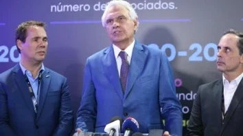 Caiado