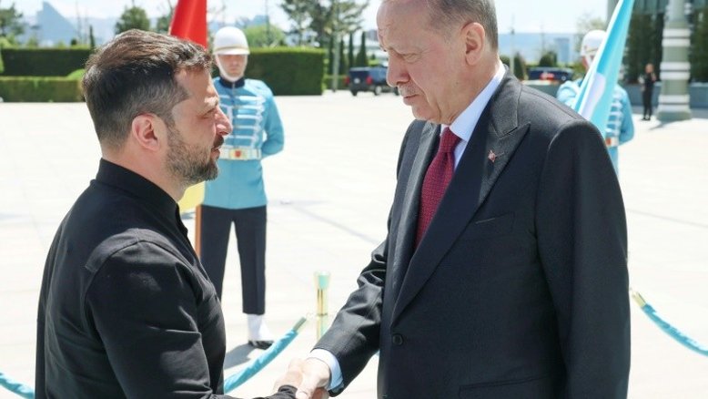 Turquia quer sediar encontro entre Putin, Trump e Zelensky por fim da guerra
