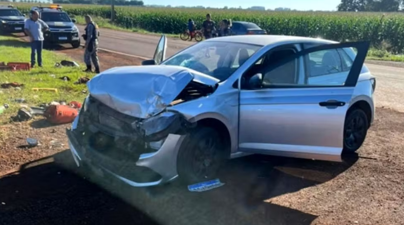Cantor sofre acidente em rodovia e mostra ferimentos de traumatismo craniano 1 Cantor sofre acidente em rodovia e mostra ferimentos de traumatismo craniano