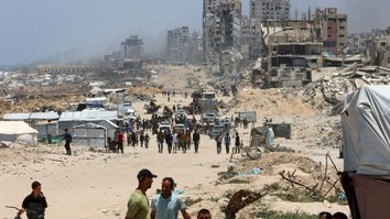 Defesa Civil de Gaza relata 16 mortes em bombardeios israelenses