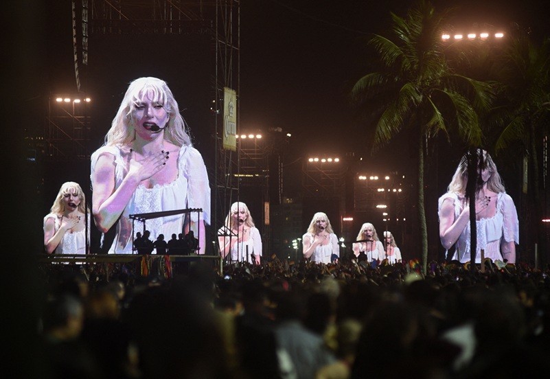 Quem é o noivo de Lady Gaga, para quem cantora fez declaração em show no Rio 2 Quem é o noivo de Lady Gaga, para quem cantora fez declaração em show no Rio