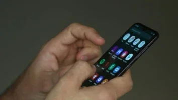 uso-de-smartphone-e-celular050720211243