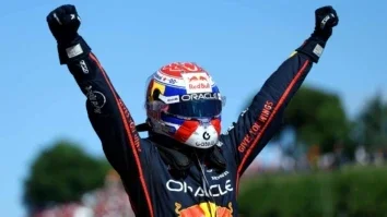 verstappen-1-scaled (1)