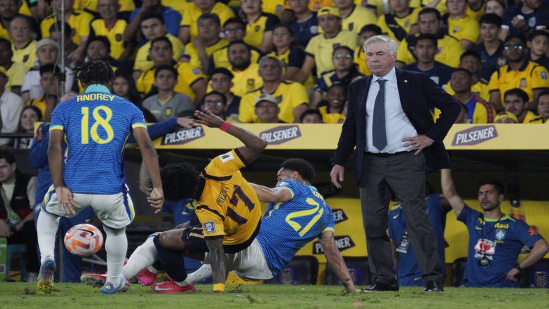 REUTERS/Santiago Arcos