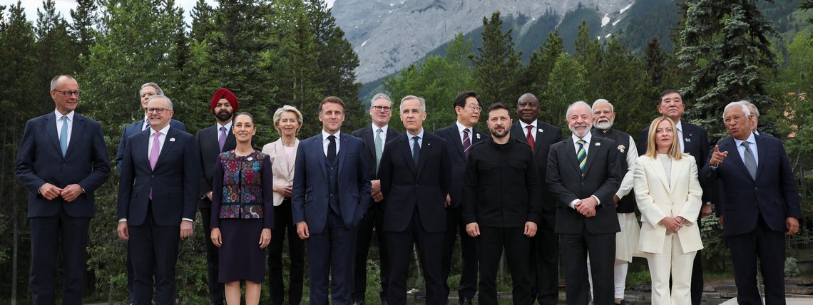 Líderes mundiais em reunião do G7 no Canadá