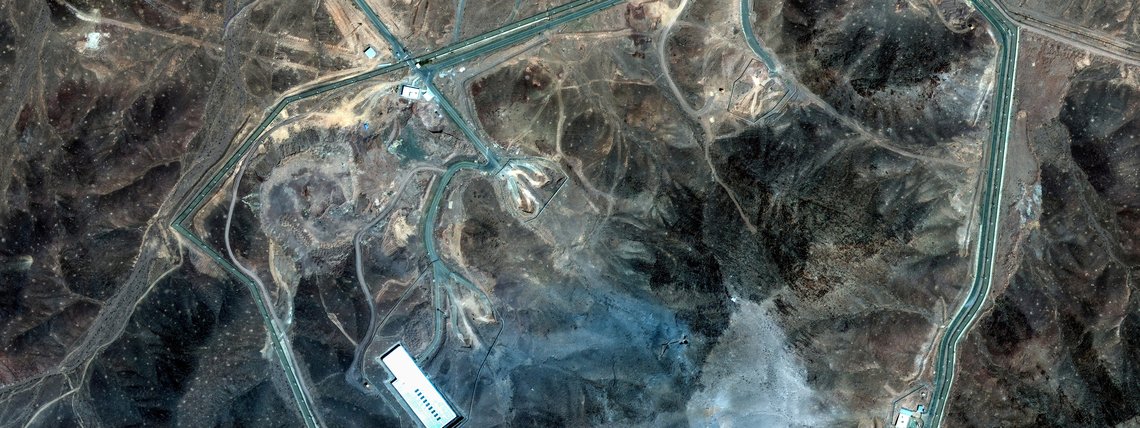 Irã admite 'danos graves' em centrais nucleares bombardeadas