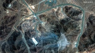 Irã admite 'danos graves' em centrais nucleares bombardeadas