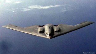 EUA enviam bombardeiros, e tensão no Oriente Médio escala