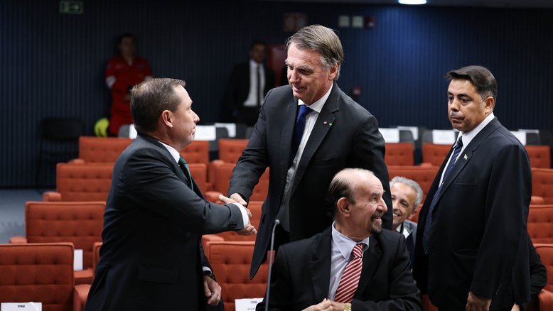 Mauro Cid e Jair Bolsonaro