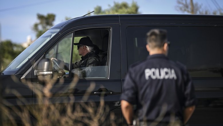 Polícia portuguesa retoma investigação sobre desaparecimento de Maddie McCann