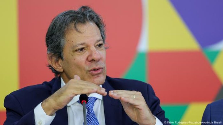 Governo propõe alternativa à alta do IOF
