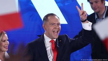 Conservador Nawrocki vence eleição presidencial na Polônia
