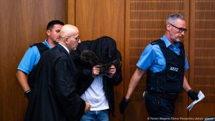 Tribunal alemão condena médico sírio à prisão perpétua por tortura