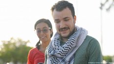 Manifestante símbolo de protestos pró-palestinos é solto nos EUA
