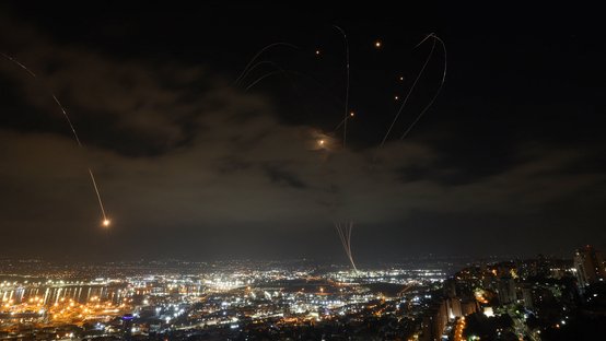 Mísseis iranianos deixaram 24 mortos em Israel desde sexta-feira