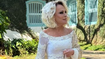 Ana Maria Braga renova votos de casamento