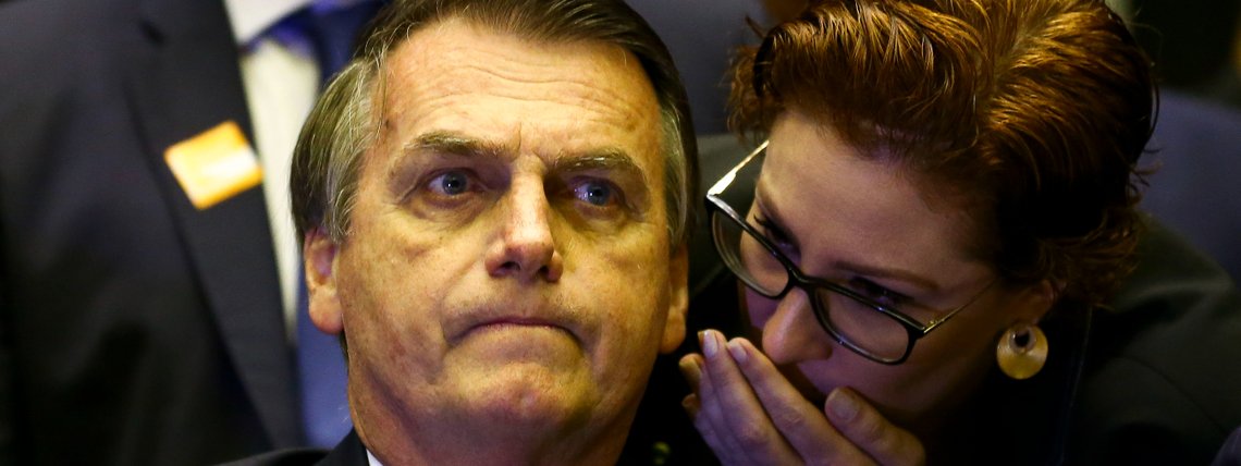 'Não botei dinheiro no Pix dela', diz Bolsonaro sobre relação com Zambelli