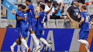 Chelsea goleia Benfica na prorrogação e reencontra o Palmeiras em um jogo de Mundial