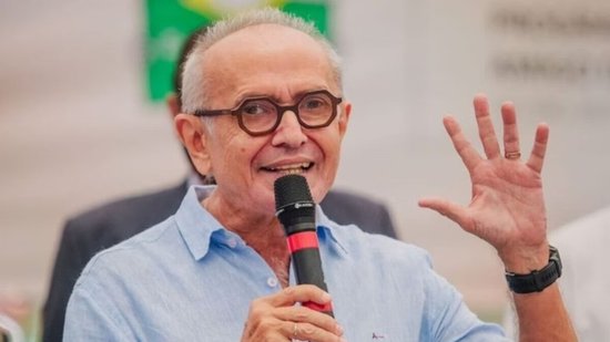 'Preso' em bunker de Israel, prefeito de João Pessoa tem treinamento de sobrevivência
