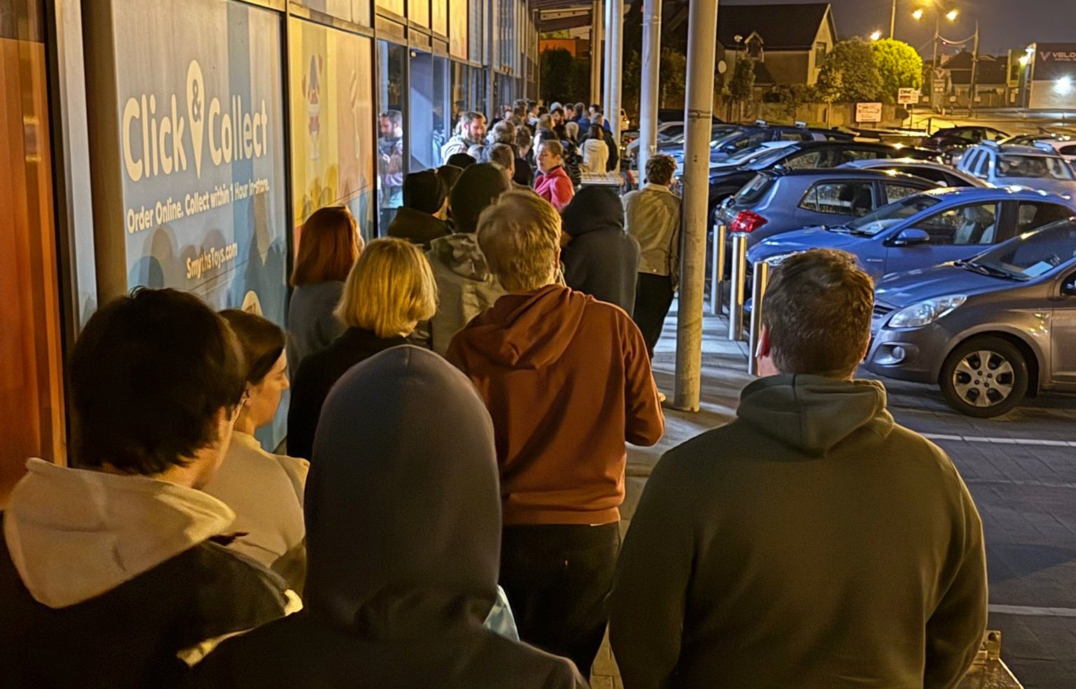 Gamers fazem fila para comprar Switch 2, novo console da Nintendo; veja fotos 5 Gamers fazem fila para comprar Switch 2, novo console da Nintendo; veja fotos