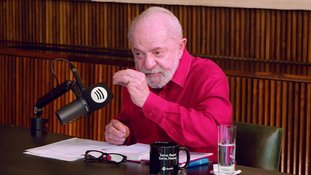 Lula em entrevista ao podcast Mano a Mano