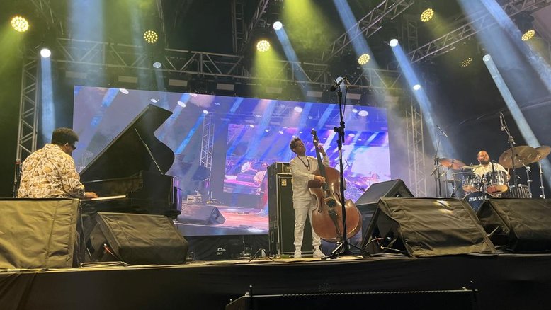 O Amaro Freitas Trio se apresenta no Palco Matriz